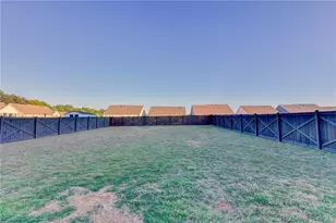 618 Caryle Trl Ln, Loganville, GA 30052 - Photo 66