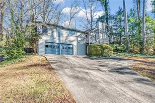 2894 McPherson Rd NE, Roswell, GA 30075 - Photo 2