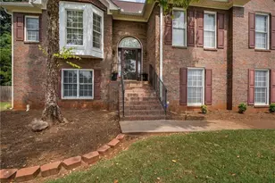 31 Churchill Downs NE NE, Cartersville, GA 30121 - Photo 2
