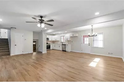 7562 Asbury Manor Drive, Lithonia, GA 30058 - Photo 6