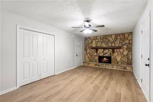 7562 Asbury Manor Dr, Lithonia, GA 30058 - Photo 12