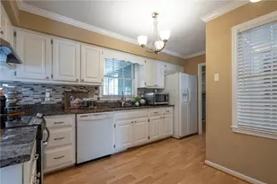 8 Timberwood Dr SE, Silver Creek, GA 30173 - Photo 6