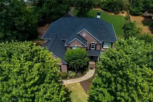 105 Glen Tr, Woodstock, GA 30188 - Photo 2