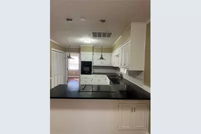 1300 Northshore Drive, Roswell, GA 30076 - Photo 2