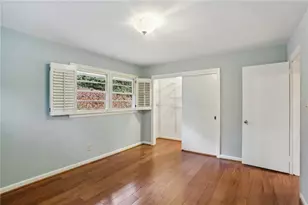 2556 Defoors Ferry Rd NW, Atlanta, GA 30318 - Photo 16