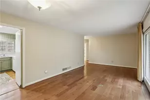 2556 Defoors Ferry Rd NW, Atlanta, GA 30318 - Photo 14