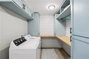 215 Woodchase Close NE, Atlanta, GA 30319 - Photo 48