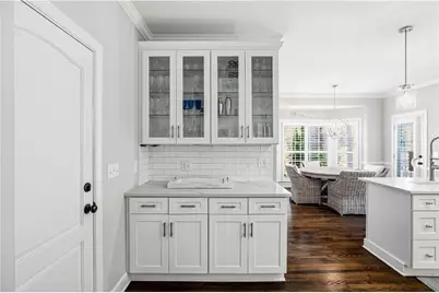 215 Woodchase Close NE, Atlanta, GA 30319 - Photo 16