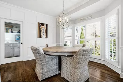 215 Woodchase Close NE, Atlanta, GA 30319 - Photo 18