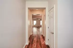 1749 Oak Brook Ln NW, Kennesaw, GA 30152 - Photo 4