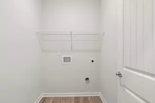 6017 Airedale Dr, Union City, GA 30213 - Photo 10