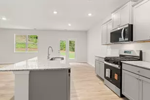 6017 Airedale Dr, Union City, GA 30213 - Photo 8