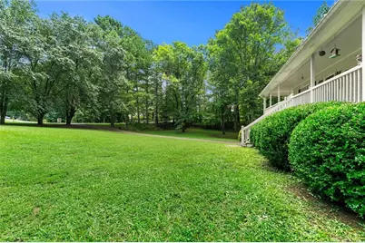 391 Hudson Circle, Douglasville, GA 30134 - Photo 4