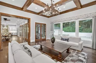 3620 Cloudland Dr NW, Atlanta, GA 30327 - Photo 8