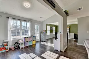 1318 Cascade View Dr, Grayson, GA 30017 - Photo 10