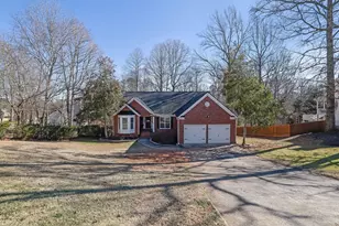 5255 Tallantworth Crossing, Cumming, GA 30040 - Photo 2