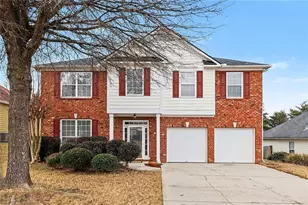 3184 Elmwood Ct, Atlanta, GA 30349 - Photo 1