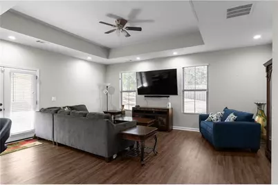 2117 Treehaven Court, Decatur, GA 30035 - Photo 4