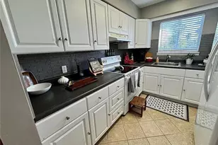 100 Blair Rd, Saint Simons, GA 31522 - Photo 4