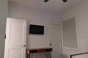 732 Fond Ln, Atlanta, GA 30315 - Photo 4