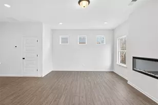 1055 Elowen Dr, Austell, GA 30168 - Photo 8