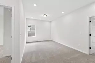 1055 Elowen Dr, Austell, GA 30168 - Photo 18