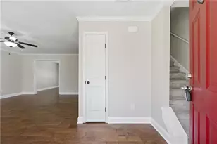 3930 Mabery Rd, Gainesville, GA 30507 - Photo 4