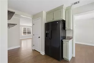 3930 Mabery Rd, Gainesville, GA 30507 - Photo 14