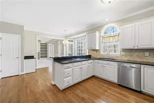 2130 Azalea Dr, Roswell, GA 30075 - Photo 18