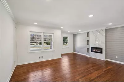 2198 Lower Roswell Road, Marietta, GA 30068 - Photo 2