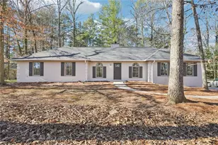 1020 Laurel Lake Dr, Ball Ground, GA 30107 - Photo 1
