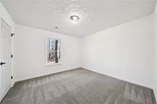 1020 Laurel Lake Dr, Ball Ground, GA 30107 - Photo 16