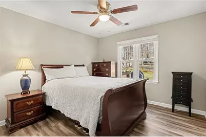 911 Brookmont Drive SW, Marietta, GA 30064 - Photo 14