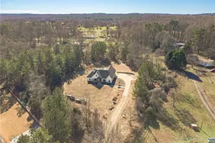 5304 S Apple Valley Rd, Jefferson, GA 30549 - Photo 52