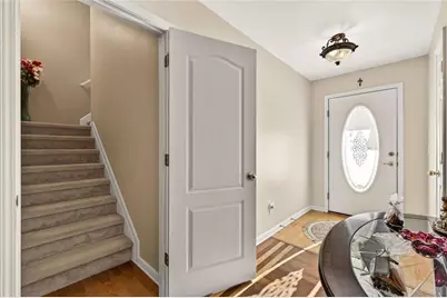 443 Beacon Drive, Maysville, GA 30558 - Photo 4