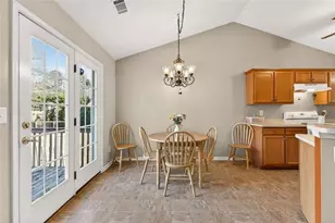 443 Beacon Dr, Maysville, GA 30558 - Photo 8