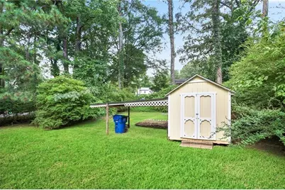 2097 Baker Road NW, Atlanta, GA 30318 - Photo 8