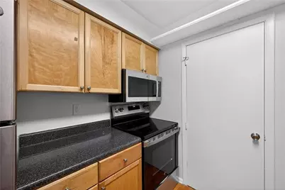 1150 Collier Road NW #K9, Atlanta, GA 30318 - Photo 8