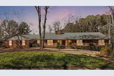 111 Tanglewood Drive, Cartersville, GA 30120 - Photo 2