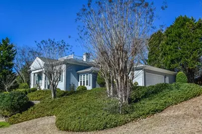 2901 Club Place, Gainesville, GA 30506 - Photo 2