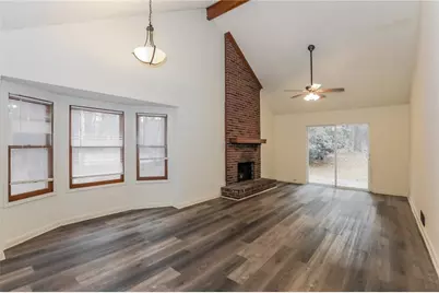 7074 Williamsburg Drive, Riverdale, GA 30274 - Photo 4