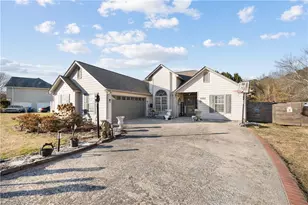 1541 Wynfield Dr, Auburn, GA 30011 - Photo 2