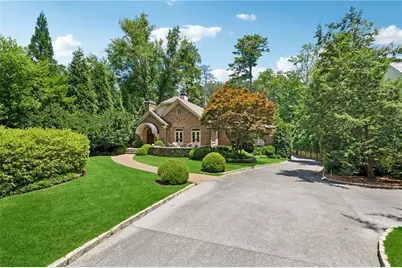 4279 E Brookhaven Drive NE, Atlanta, GA 30319 - Photo 40