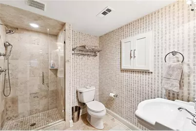 4279 E Brookhaven Drive NE, Atlanta, GA 30319 - Photo 32