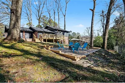 2465 Sunset Drive NE, Atlanta, GA 30345 - Photo 24