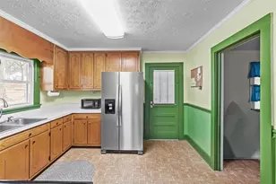 3186 Hwy 411 NE, White, GA 30184 - Photo 4