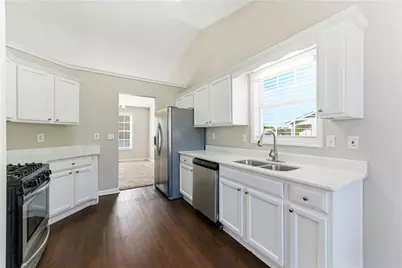 319 Hickory Lake Drive, Acworth, GA 30101 - Photo 6