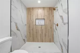 5147 Rocky Run Dr, Stone Mountain, GA 30088 - Photo 18