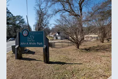 1471 Centra Villa Drive SW, Atlanta, GA 30311 - Photo 20