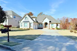 2308 Braunsroth Ln, Hampton, GA 30228 - Photo 2